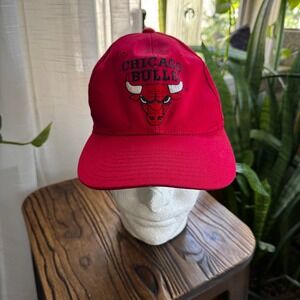 Chicago Bulls Red Snapback Hat Embroidered Logo Adjustable Men's